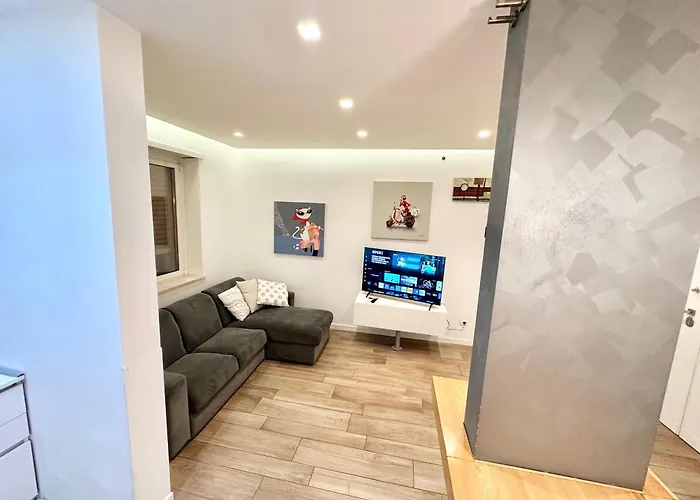 Vatican Modern Apartments Kalasa